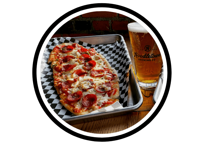 Hoodletown Brewery pepperoni flat bread and beer